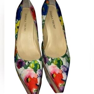 Ivanka Trump Floral Heels Used has Leather Soles